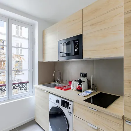 Elegant 1-bedroom On Rue Saint-dominique Apartament *